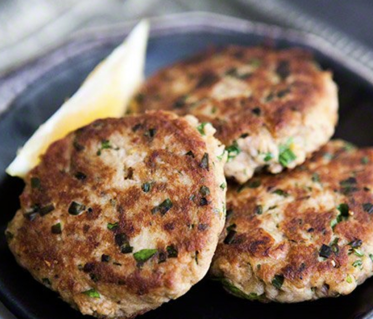 Easy Canned Tuna Cakes Recipe - Fab Food Flavors
